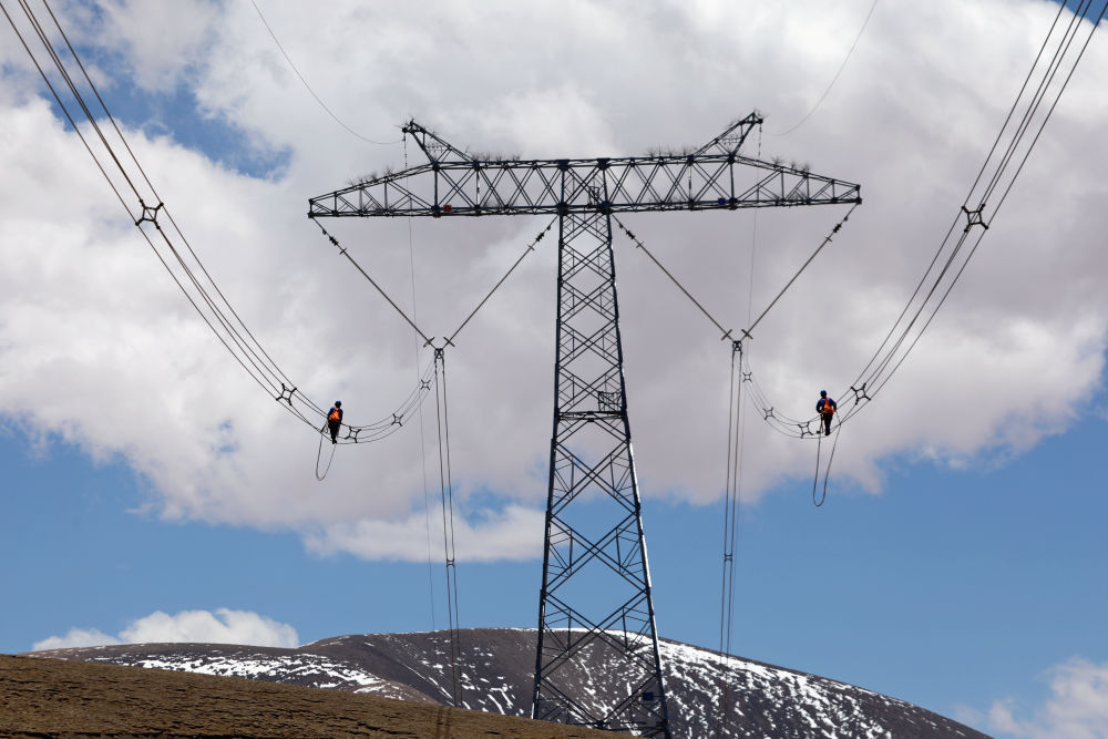 “電力天路”青藏聯網工程雙向累計送電突破200億千瓦時
