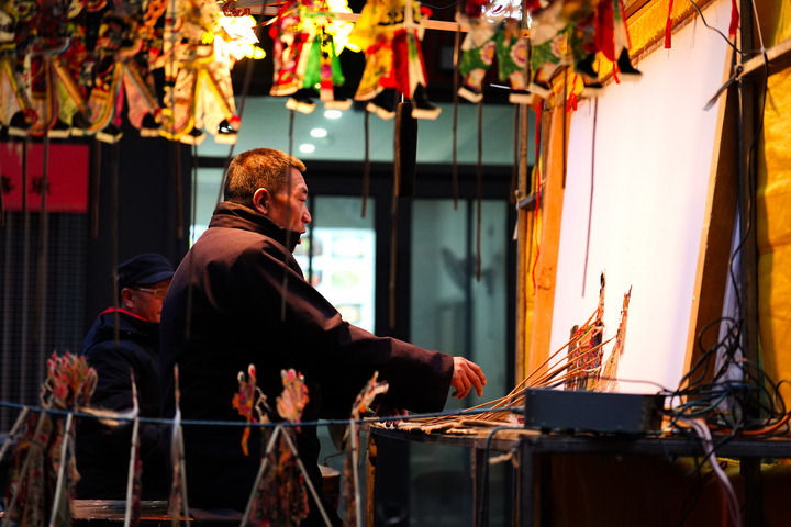 白玛央措：老周的“影子”｜新华走笔